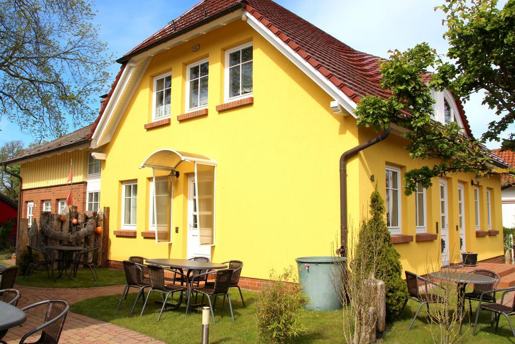 Ferienwohnungen Fruendt Prerow Pokoj fotografie