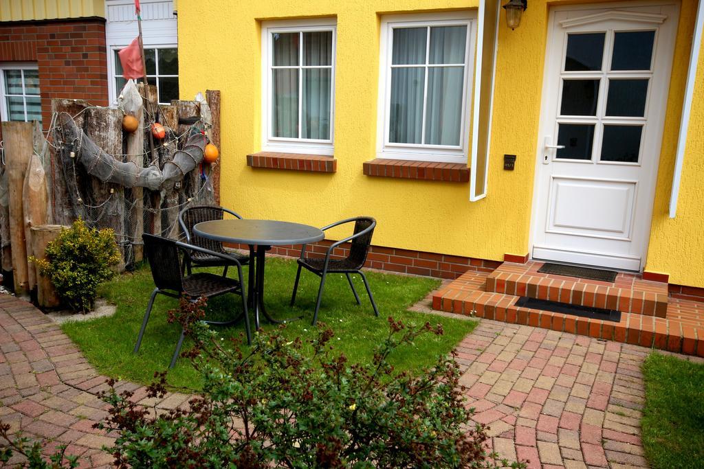 Ferienwohnungen Fruendt Prerow Exteriér fotografie